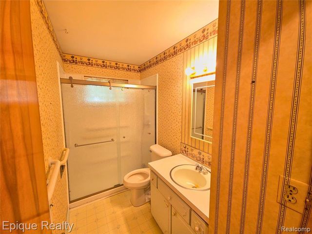 11179 Langdon Drive, Clio, MI 48420