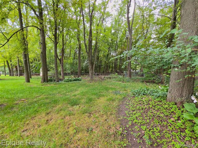 11179 Langdon Drive, Clio, MI 48420