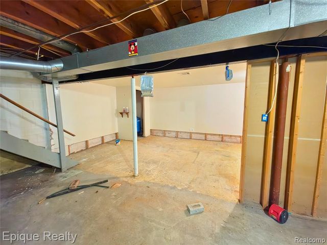11179 Langdon Drive, Clio, MI 48420