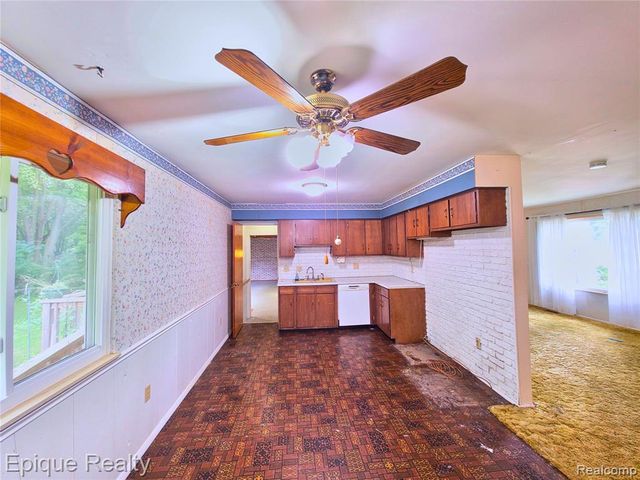 11179 Langdon Drive, Clio, MI 48420