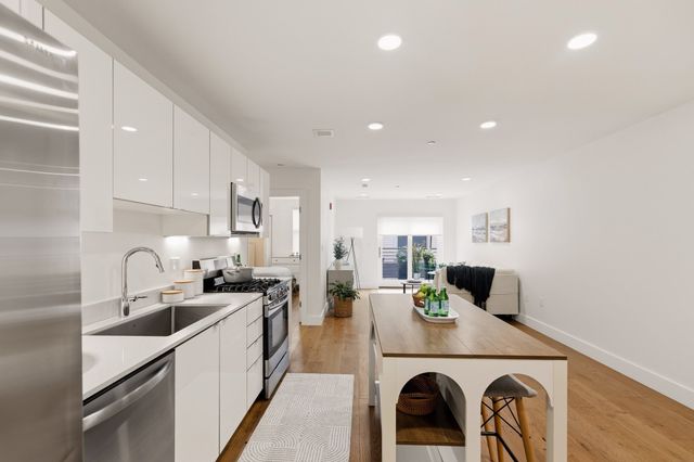 250 Meridian Street 209, Boston, MA 02128