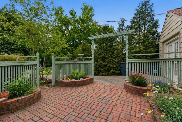 116 Bellevue Dr, S, Nashville, TN 37205