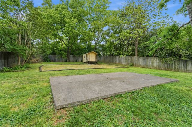 116 Bellevue Dr, S, Nashville, TN 37205