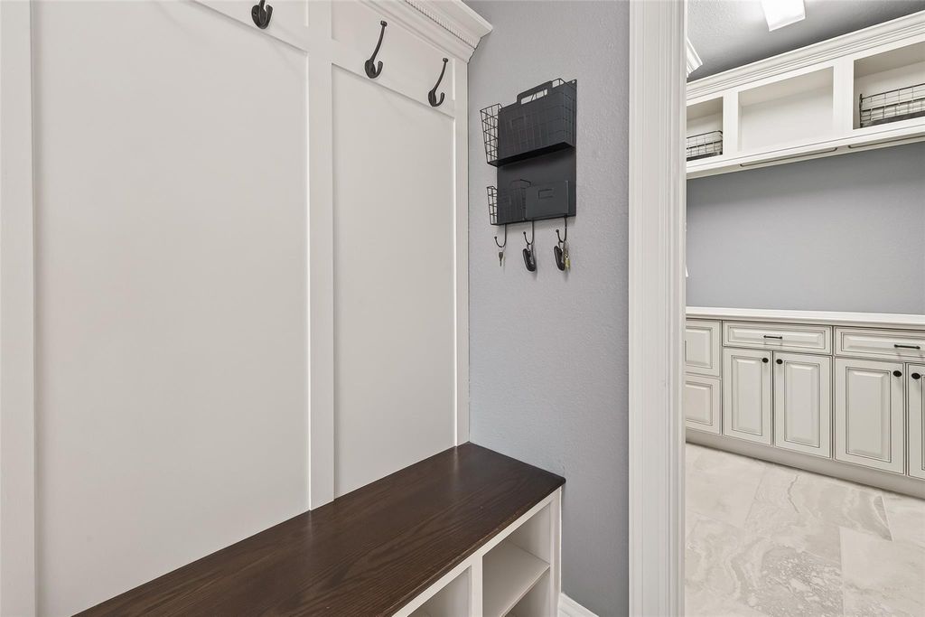 Image 25 of property listing at 17306 Kilmahew Place, Richmond, TX 77407