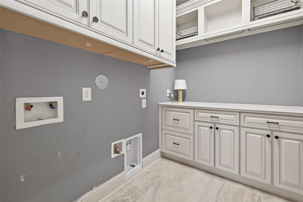 Image 26 of property listing at 17306 Kilmahew Place, Richmond, TX 77407