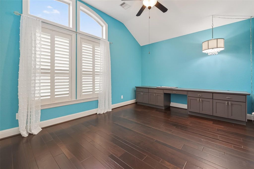 Image 35 of property listing at 17306 Kilmahew Place, Richmond, TX 77407