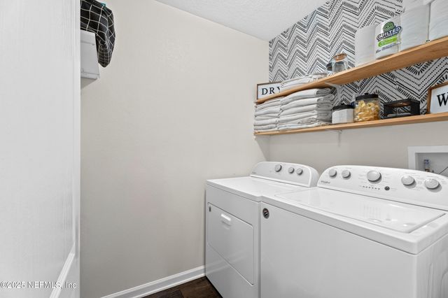 6421 BUCKING BRONCO Drive, Jacksonville, FL 32234