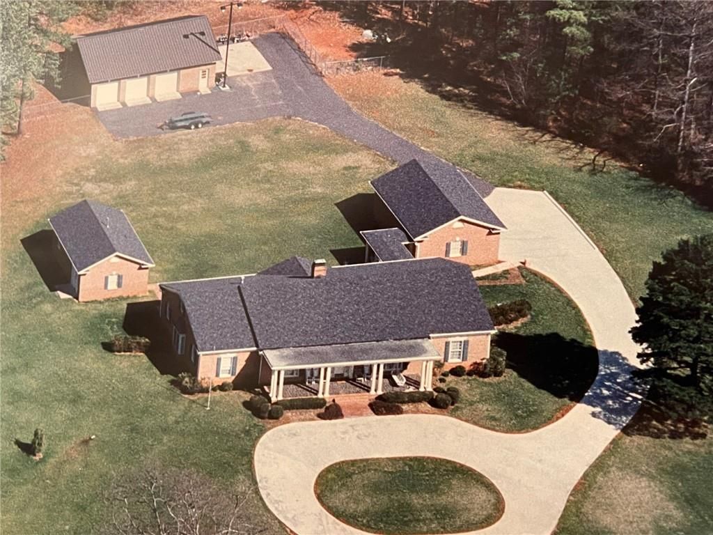 3355 Smithtown Road, Suwanee, GA 30024
