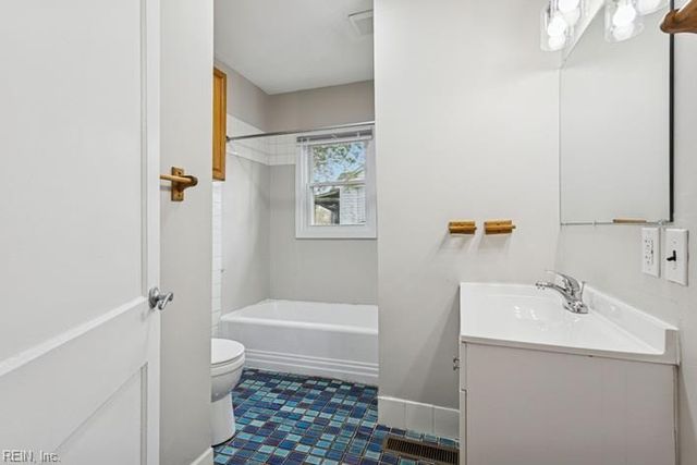 408 Algonquin RD, Hampton, VA 23661