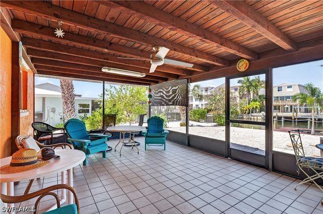 3123 Bracci DR, St James City, FL 33956