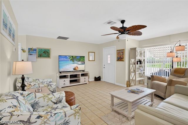 3123 Bracci DR, St James City, FL 33956