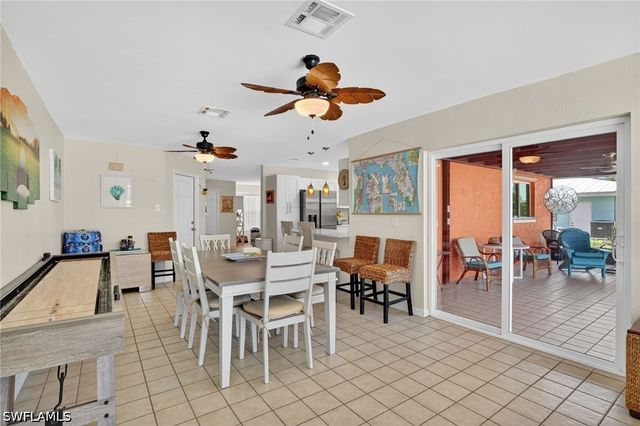 3123 Bracci DR, St James City, FL 33956