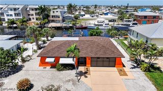 3123 Bracci DR, St James City, FL 33956