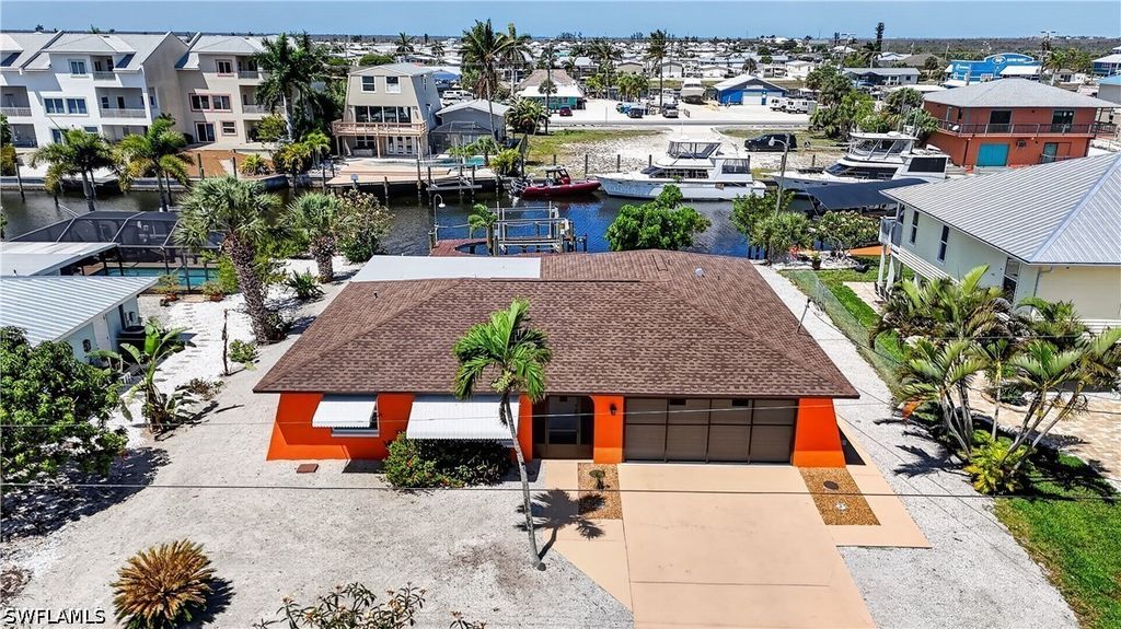 3123 Bracci DR, St James City, FL 33956