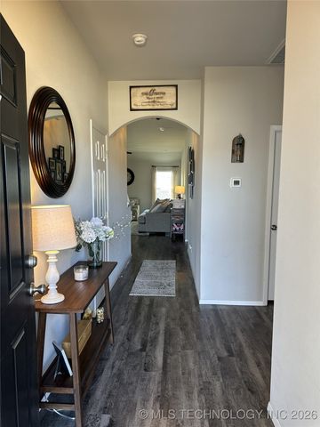 1500 S 28th Street, Broken Arrow, OK 74014