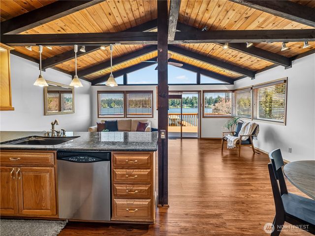 30478 227th Place SE, Black Diamond, WA 98010