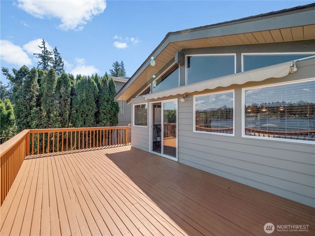 30478 227th Place SE, Black Diamond, WA 98010