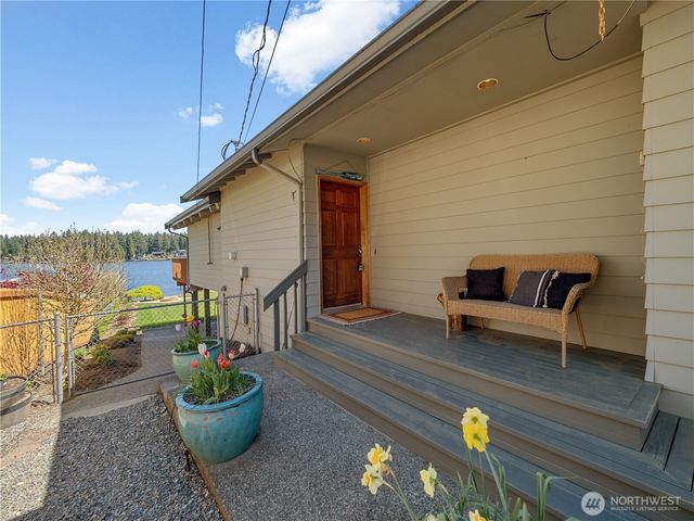 30478 227th Place SE, Black Diamond, WA 98010