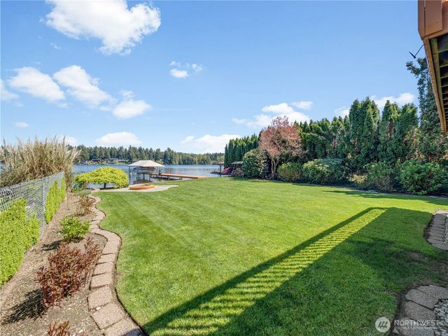 30478 227th Place SE, Black Diamond, WA 98010