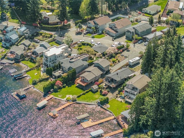 30478 227th Place SE, Black Diamond, WA 98010