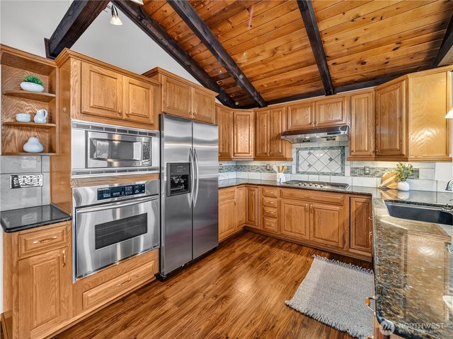 30478 227th Place SE, Black Diamond, WA 98010