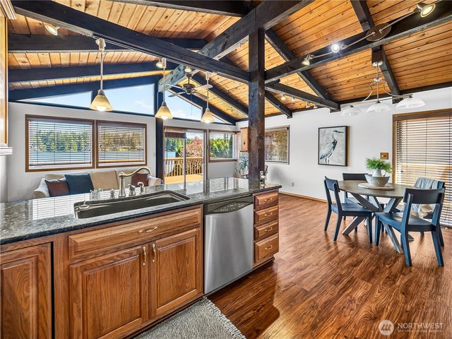 30478 227th Place SE, Black Diamond, WA 98010