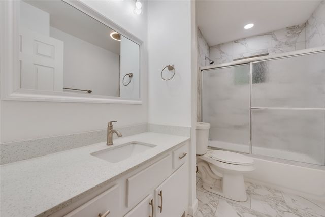 4501 Sabelle Lane, Haltom City, TX 76117