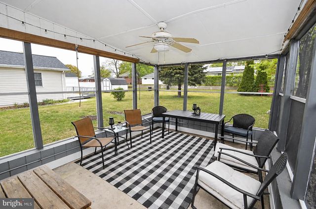 437 E 5TH ST E, Florence, NJ 08518