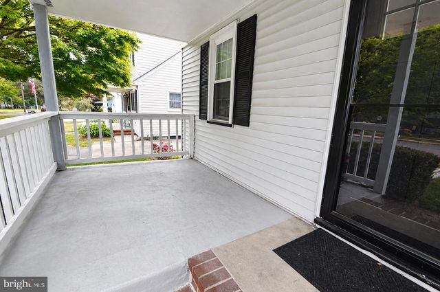437 E 5TH ST E, Florence, NJ 08518