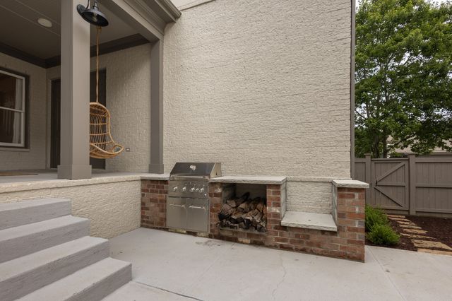 1564 Championship Blvd, Franklin, TN 37064