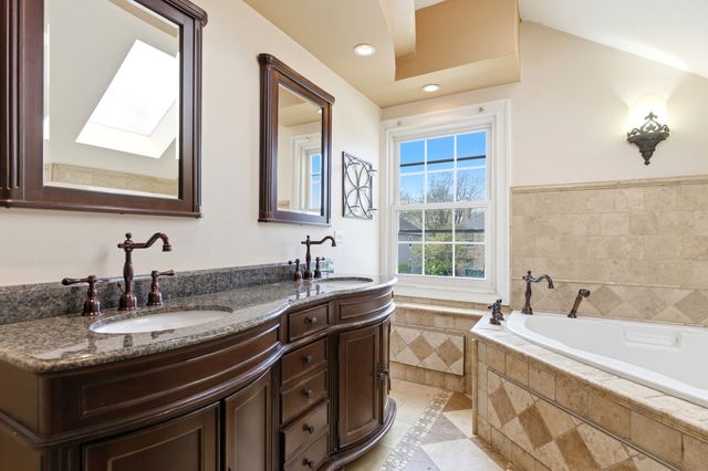 1800 Denison Road, Naperville, IL 60565