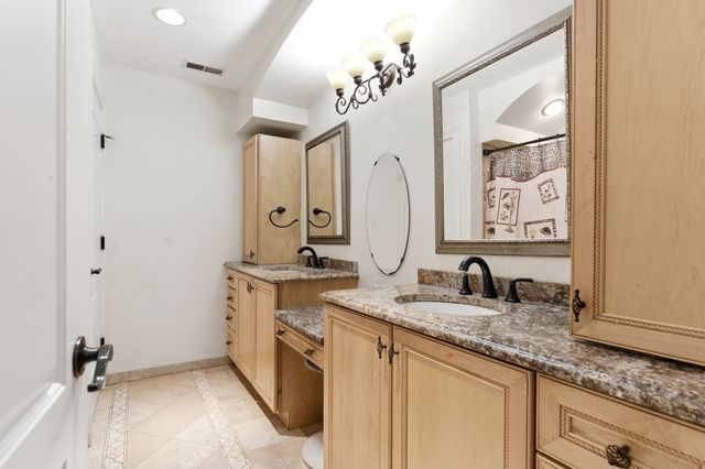 1800 Denison Road, Naperville, IL 60565