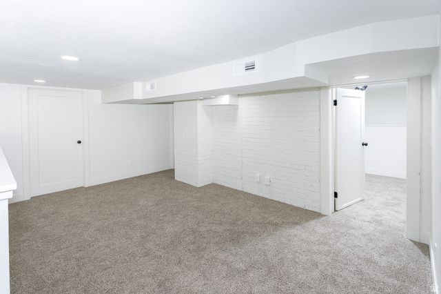 110 E GREENWOOD AVE, Midvale, UT 84047