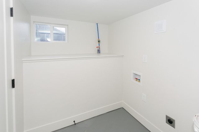 110 E GREENWOOD AVE, Midvale, UT 84047