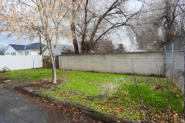 110 E GREENWOOD AVE, Midvale, UT 84047