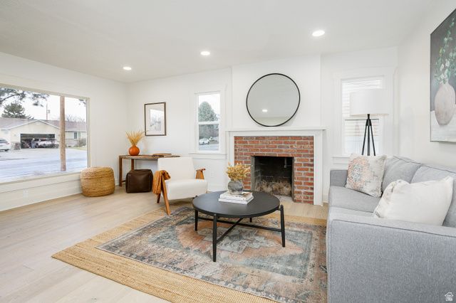 110 E GREENWOOD AVE, Midvale, UT 84047