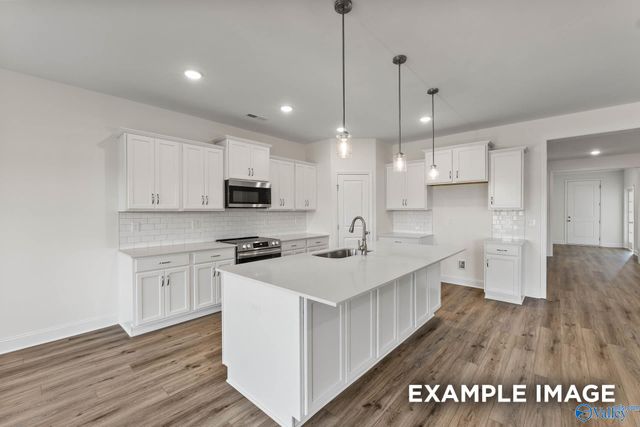 3117 Joseph Drive SE, Decatur, AL 35603