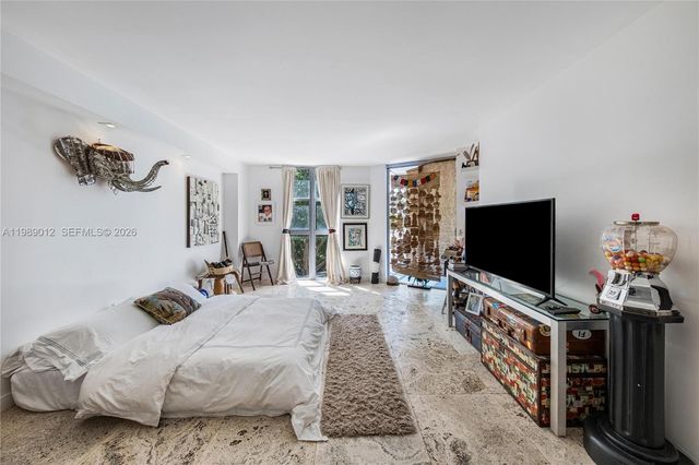 2000 Towerside Ter 510, Miami, FL 33138