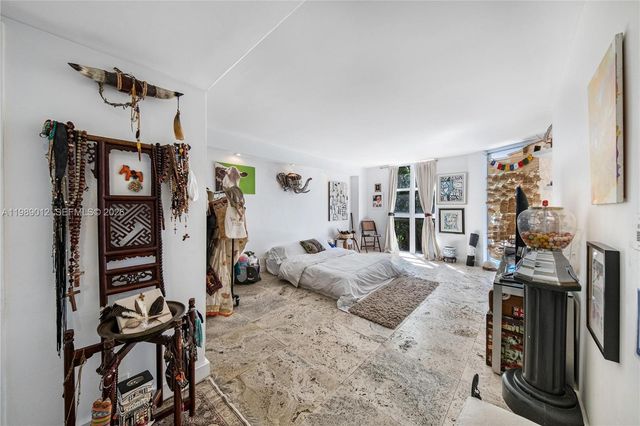 2000 Towerside Ter 510, Miami, FL 33138