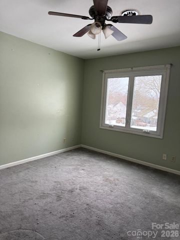 220 Wildwood Drive, Salisbury, NC 28146