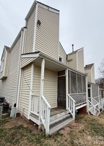 220 Wildwood Drive, Salisbury, NC 28146