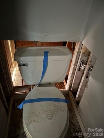 220 Wildwood Drive, Salisbury, NC 28146