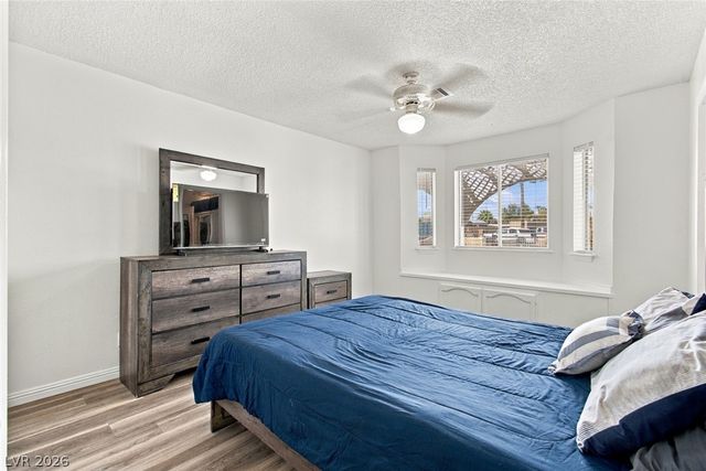 1930 Shadow Mountain Place, Las Vegas, NV 89108