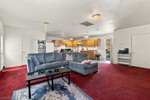 1930 Shadow Mountain Place, Las Vegas, NV 89108