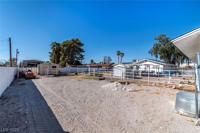 1930 Shadow Mountain Place, Las Vegas, NV 89108