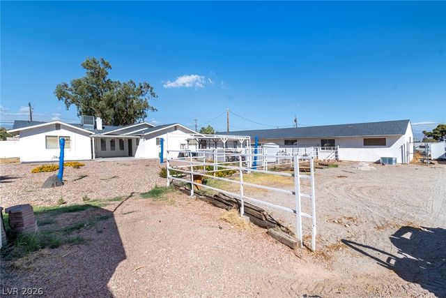 1930 Shadow Mountain Place, Las Vegas, NV 89108