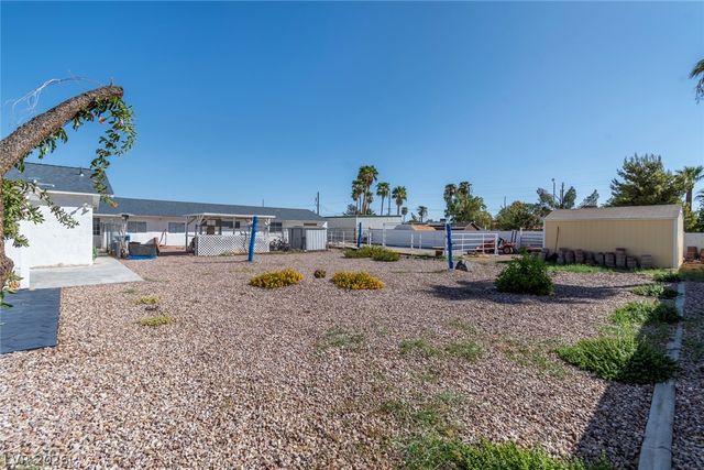 1930 Shadow Mountain Place, Las Vegas, NV 89108