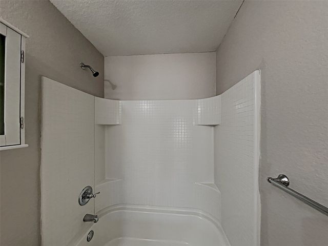 632 Hutchins Drive, Crowley, TX 76036