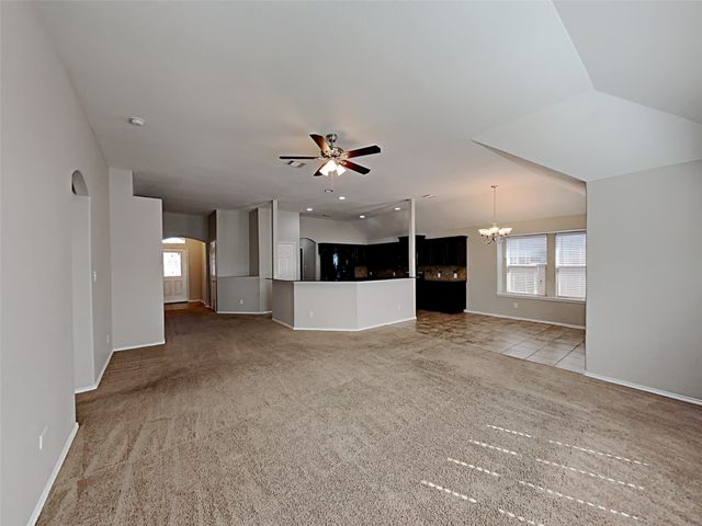 632 Hutchins Drive, Crowley, TX 76036