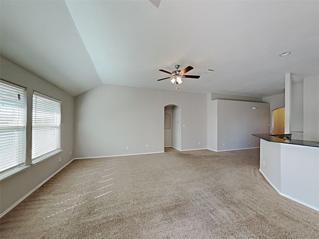 632 Hutchins Drive, Crowley, TX 76036